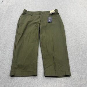 St Johns Bay Pants Womens 12 Green Capri Mid Rise Secretly Slender NEW